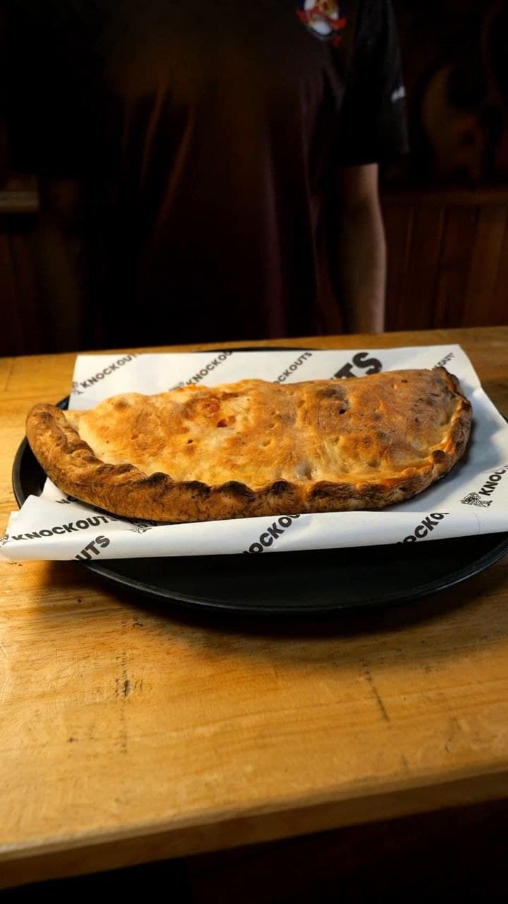 De la casa Knockouts Calzone