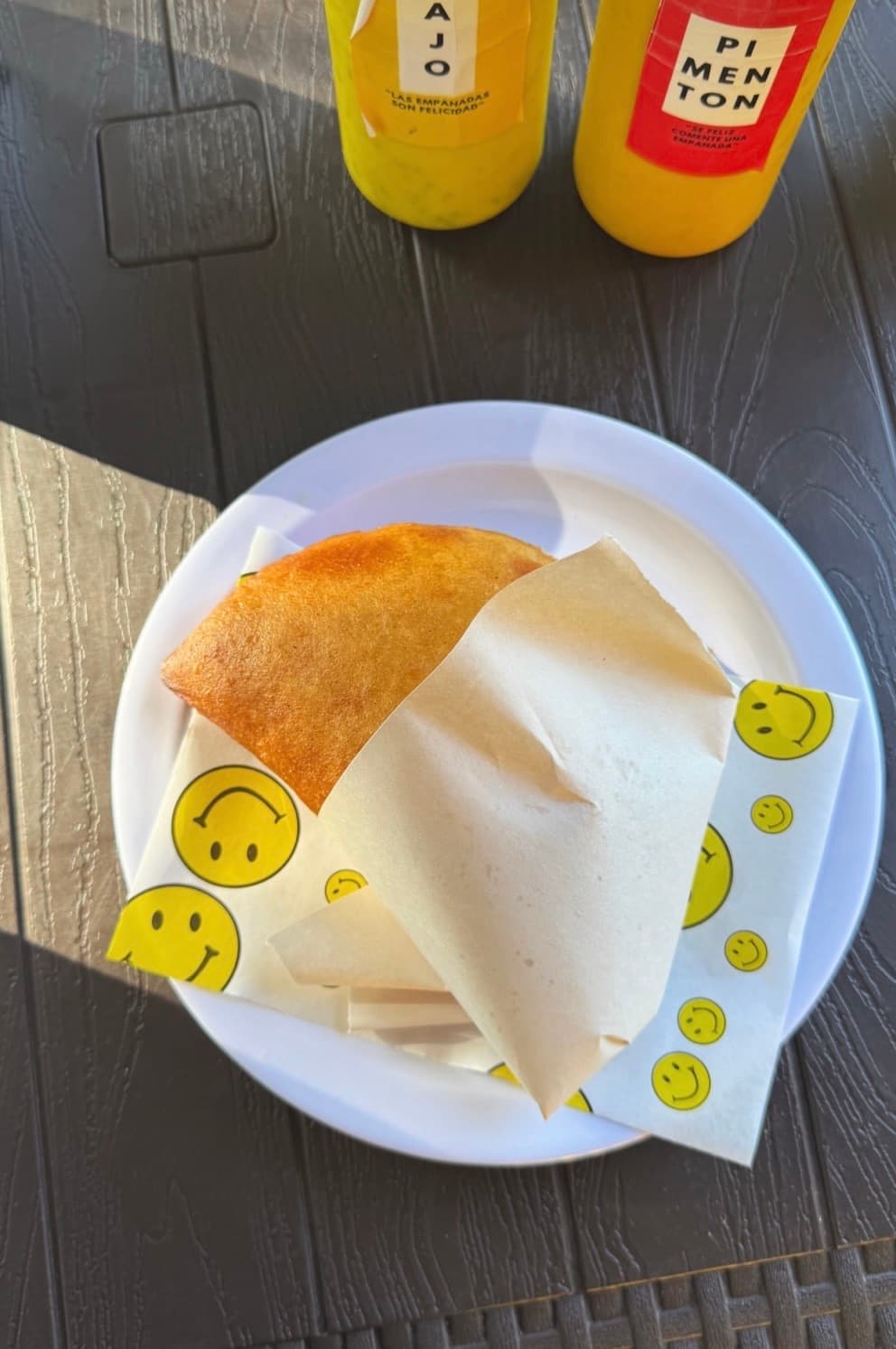 Empanada de tajada con queso