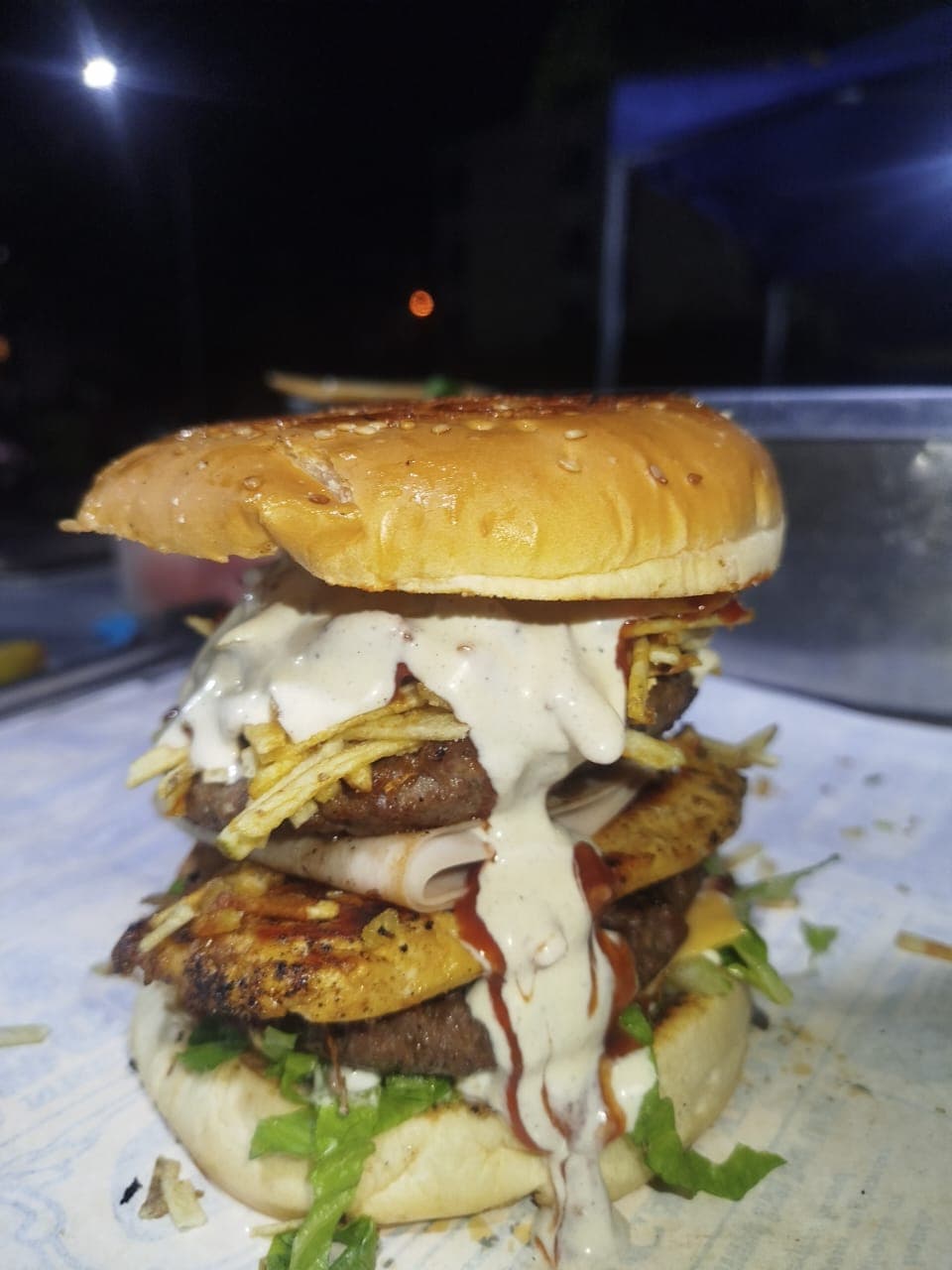 Filipense Burger Triple